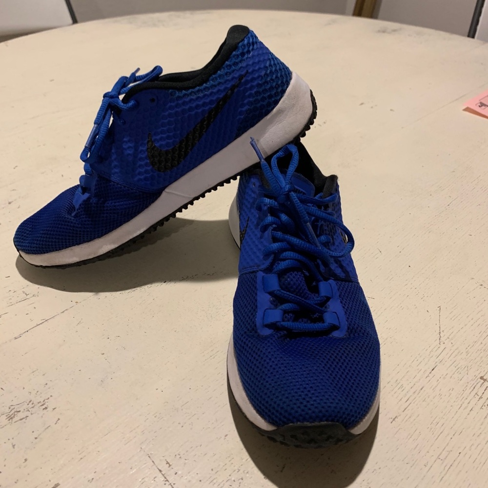 Men’s Nike Cross training shoes size 8.5
